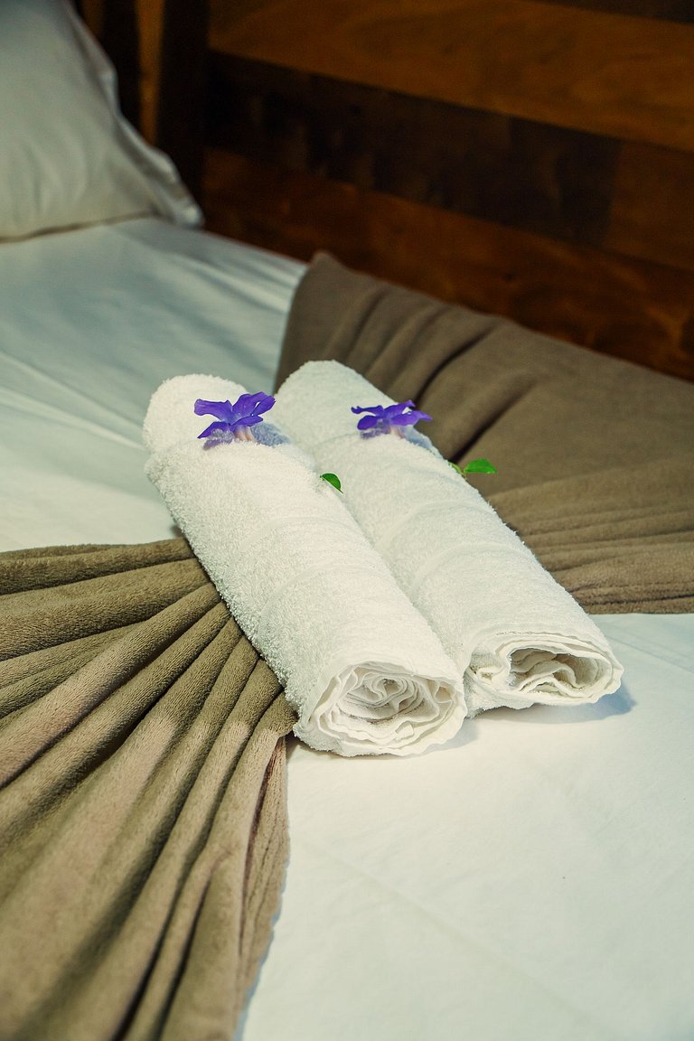 CHALÉ SAMAÚMA | Banheira de Hidromassagem | Rede Suspensa |