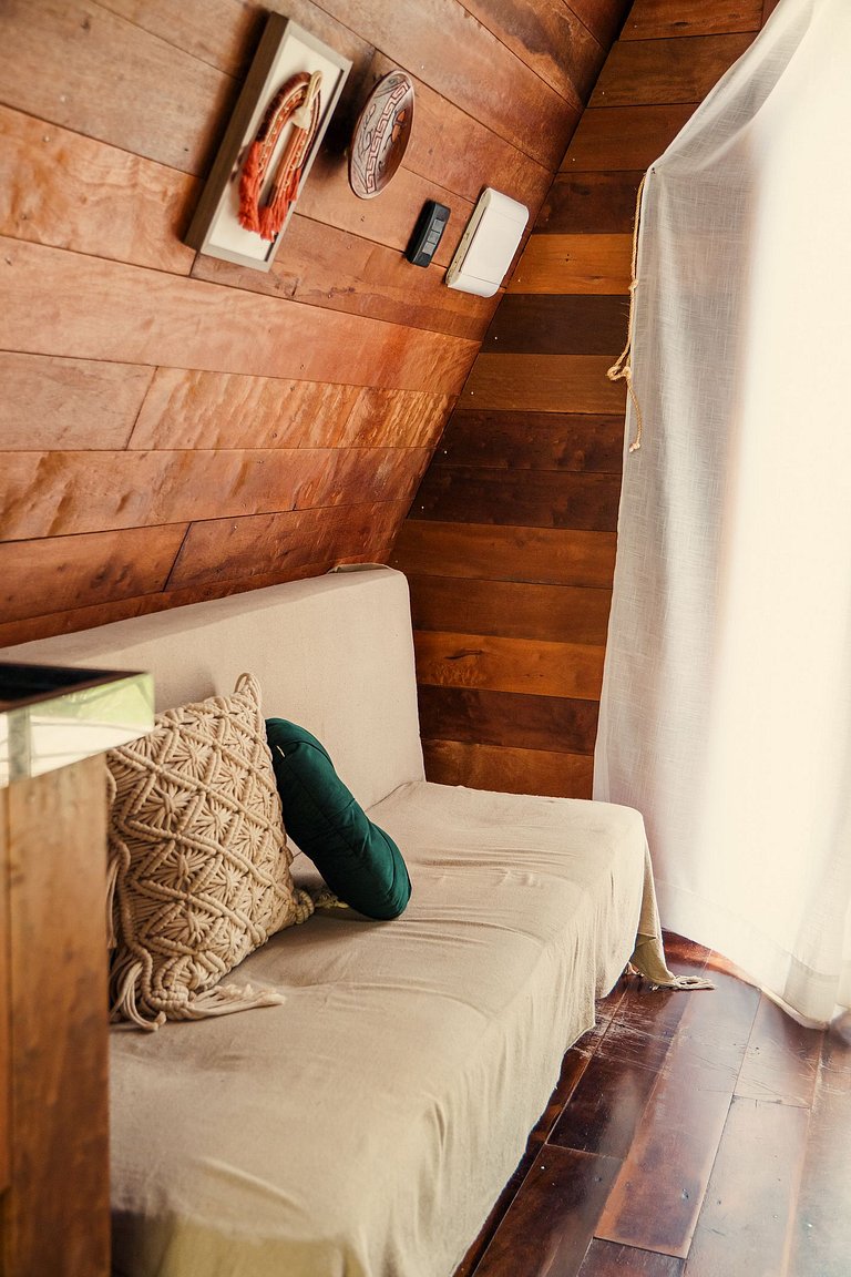 CHALÉ IPÊ | Banheira | Linha Premium | Cozinha Equipada