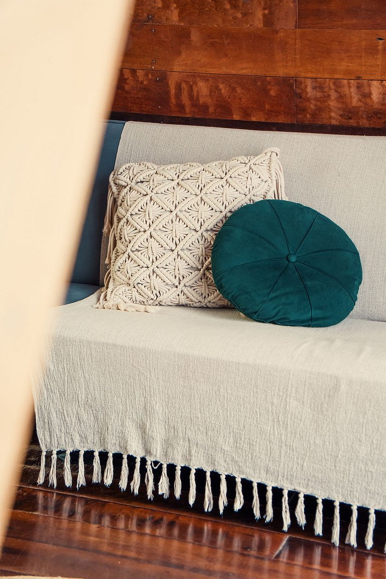 CHALÉ IPÊ | Banheira | Linha Premium | Cozinha Equipada