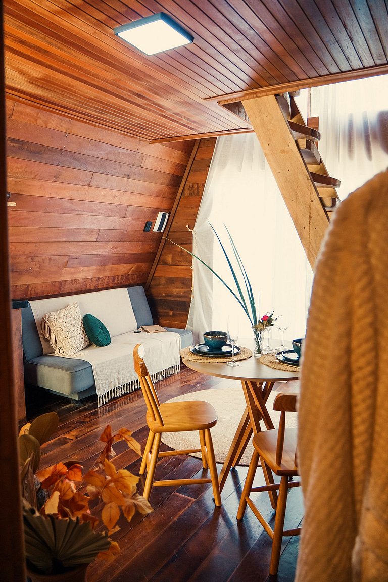 CHALÉ IPÊ | Banheira | Linha Premium | Cozinha Equipada